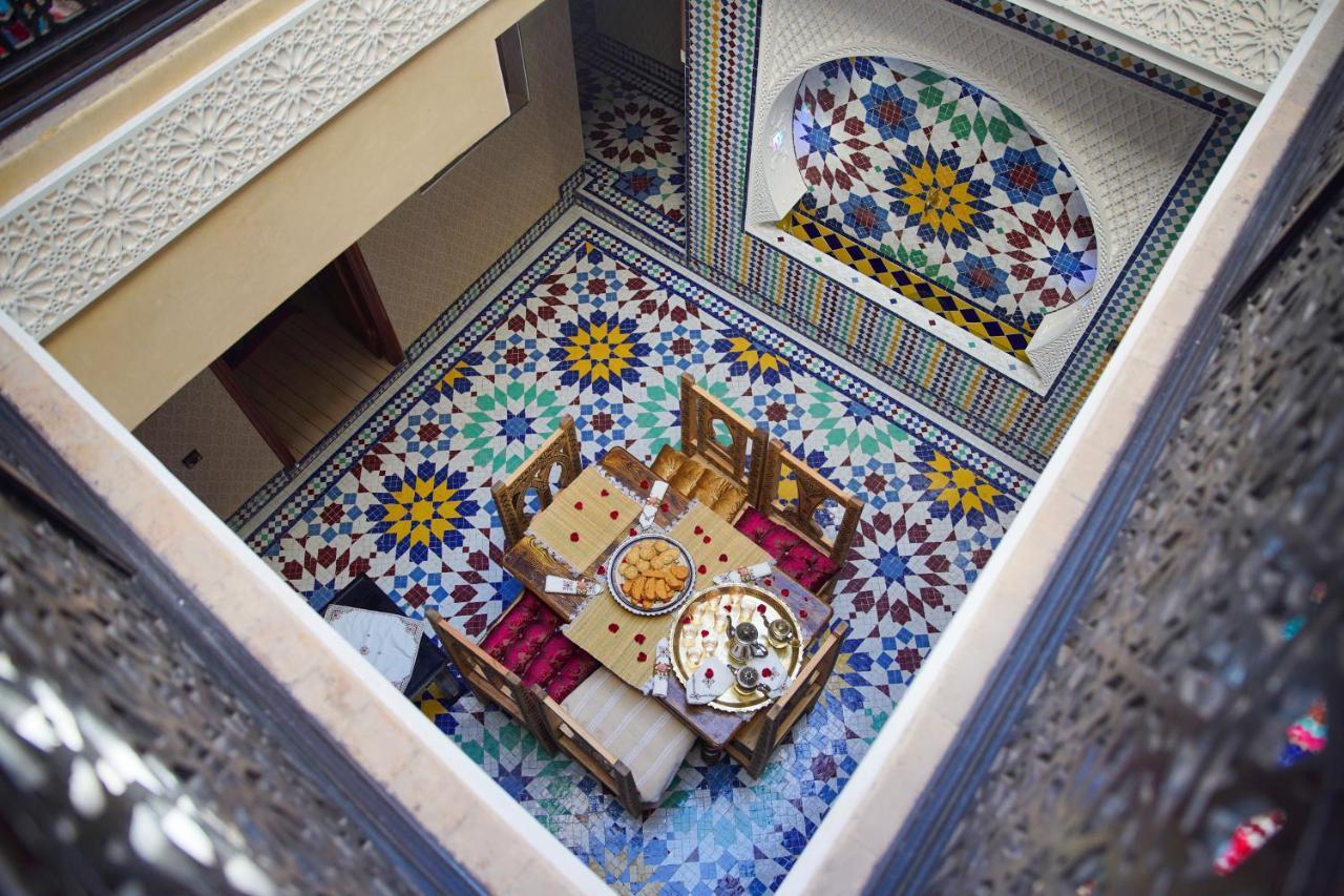 Riad Lalla Marrakech - Ideal For Solo, Family & Groups Hotel Маракеш Екстериор снимка