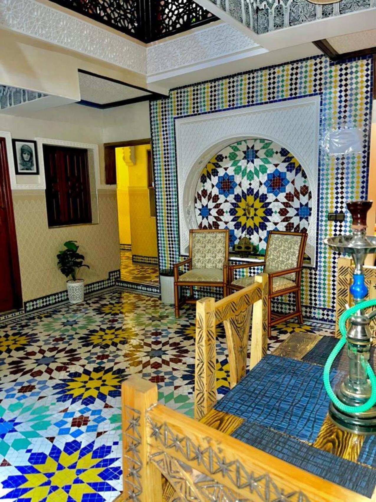 Riad Lalla Marrakech - Ideal For Solo, Family & Groups Hotel Маракеш Екстериор снимка