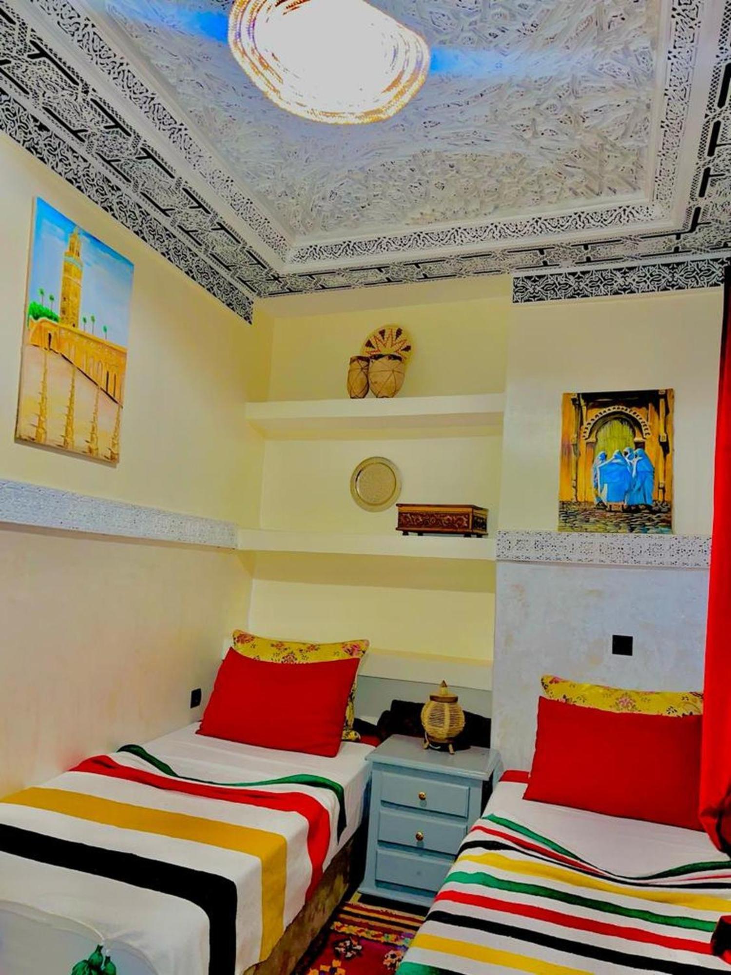 Riad Lalla Marrakech - Ideal For Solo, Family & Groups Hotel Маракеш Екстериор снимка