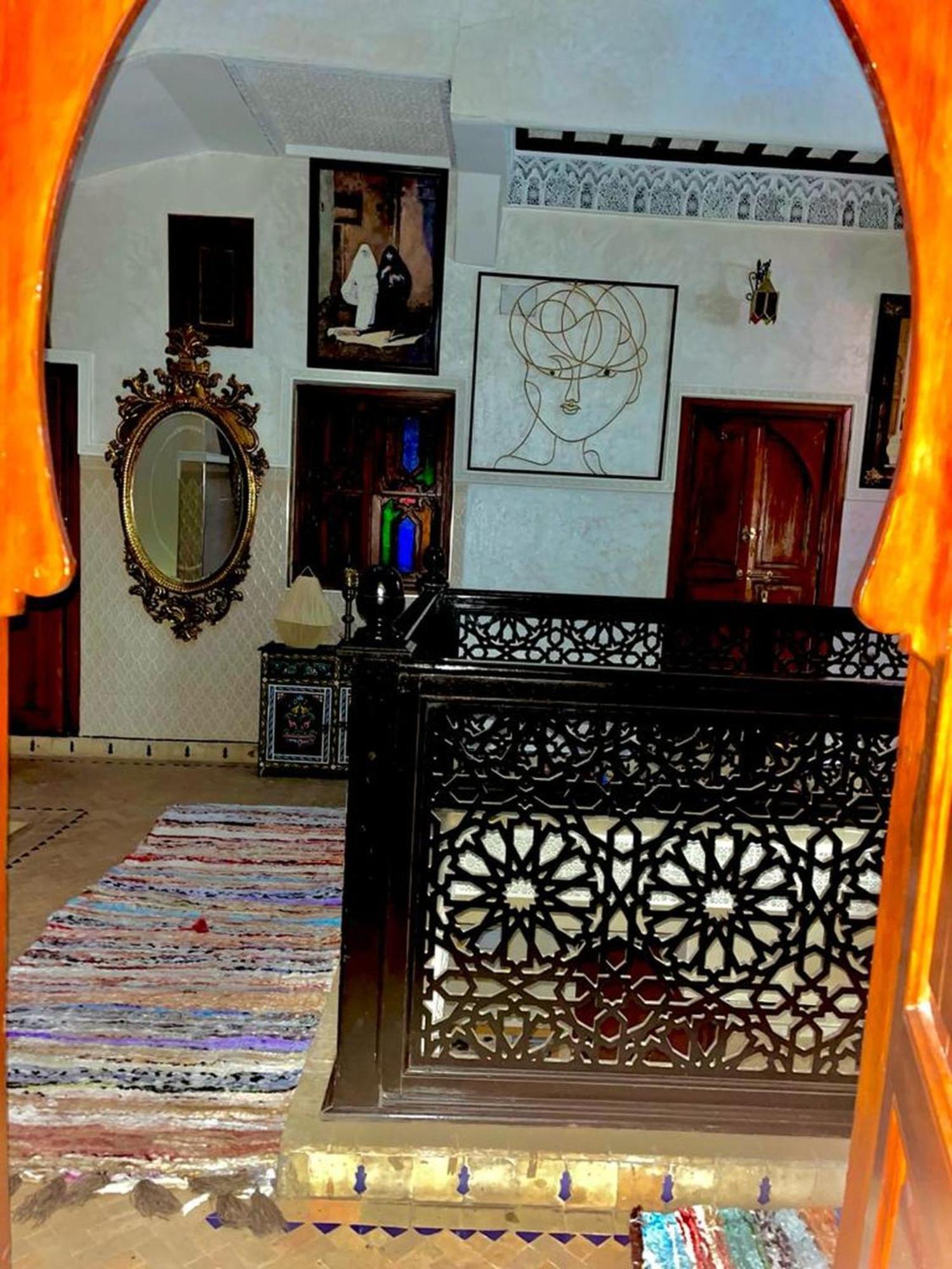 Riad Lalla Marrakech - Ideal For Solo, Family & Groups Hotel Маракеш Екстериор снимка